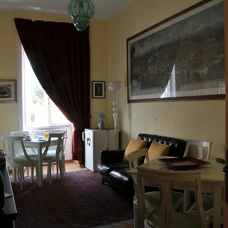 Alessandro Iii Hotel